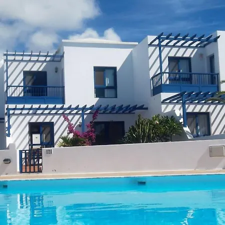 Duplex Con Piscina En 1ª Linea De Mar. Super Vistas Apartamento