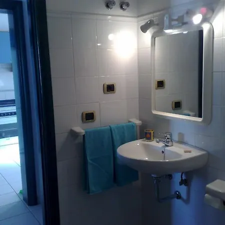 Duplex Con Piscina En 1ª Linea De Mar. Super Vistas Apartamento *