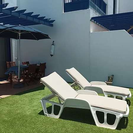 Duplex Con Piscina En 1ª Linea De Mar. Super Vistas Playa Blanca (Lanzarote)