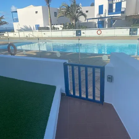 Lejlighed Duplex Con Piscina En 1ª Linea De Mar. Super Vistas